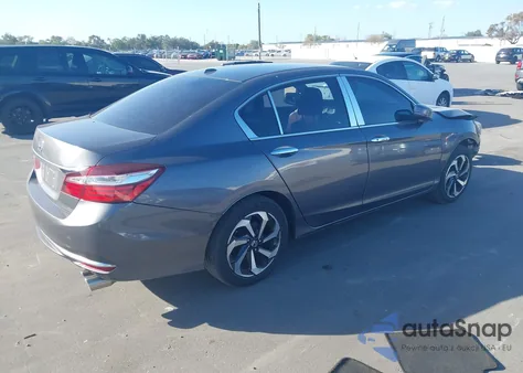 2017 Honda Accord Sport z USA, uszkodzony, nr VIN 1HGCR2F57HA287409